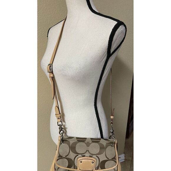 COACH Willis 70th Anniversary Small Handbag / Crossbody #19034 Limited Edition - Picture 3 of 16